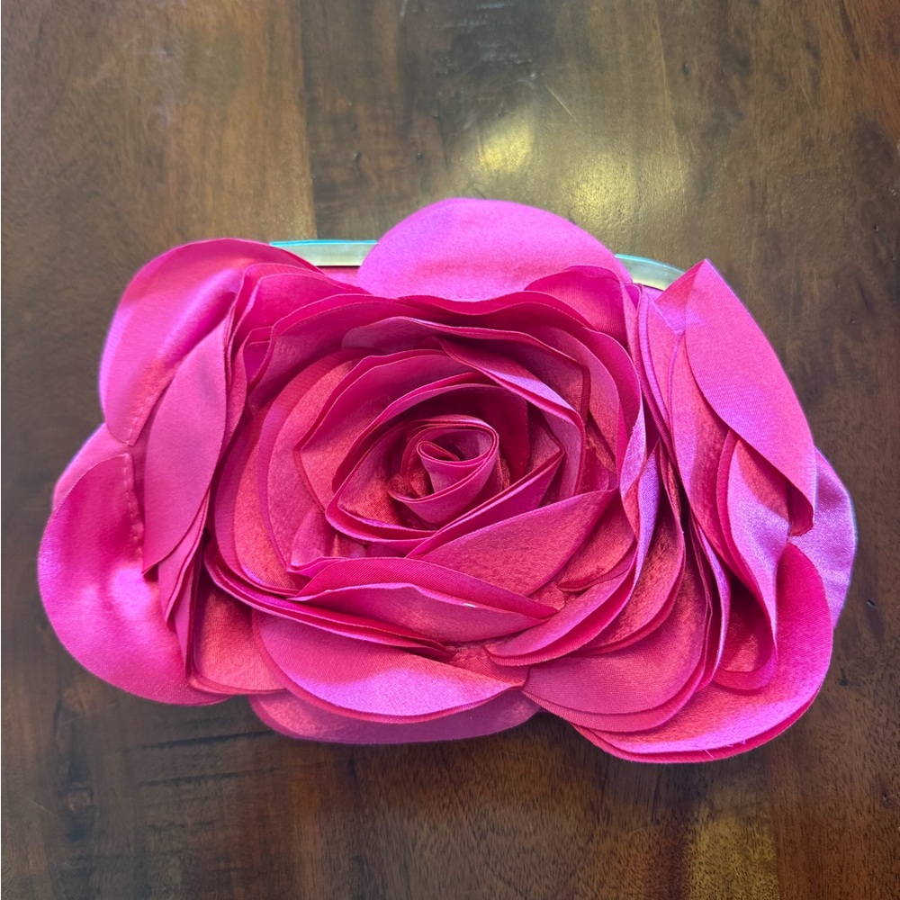 Elegant Pink Floral Clutch